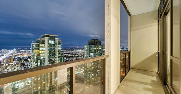 30 Elm Drive W, Mississauga, ON, L5B 0N6 - 25