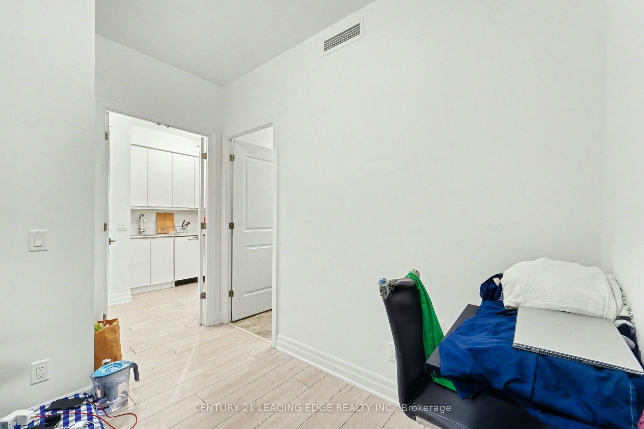 30 Elm Drive W, Mississauga, ON, L5B 0N6 - 19
