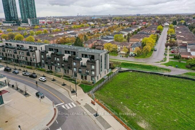 5-4080 Parkside Village Drive, Mississauga, ON, L6B 0K2 - 3