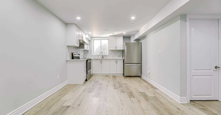 Bsmt-3560 Stonecutter Crescent S, Mississauga, ON, L5M 7N6 - 5