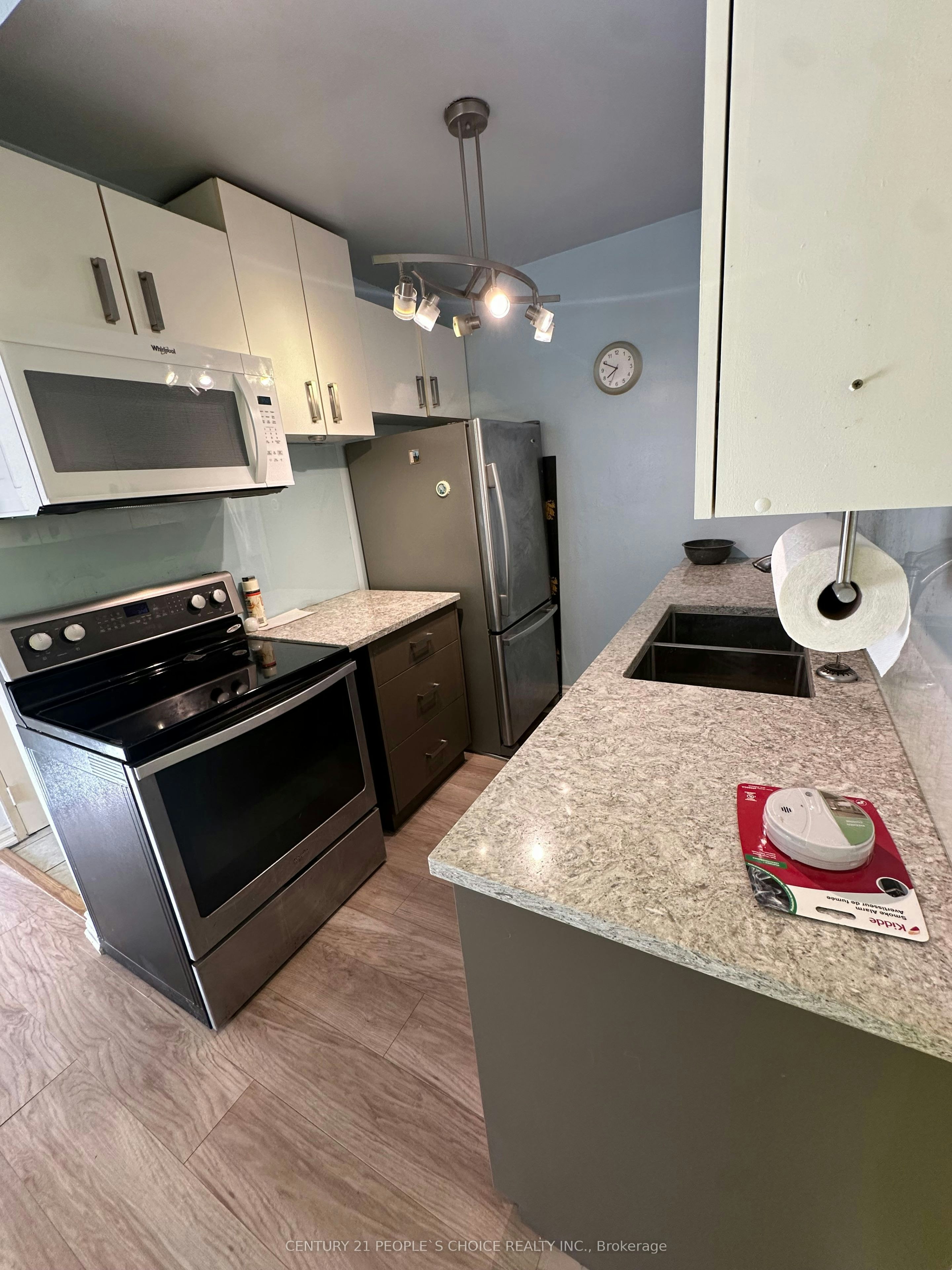 102-50 Gulliver Road, Toronto, ON, M6M 2N2 - 8