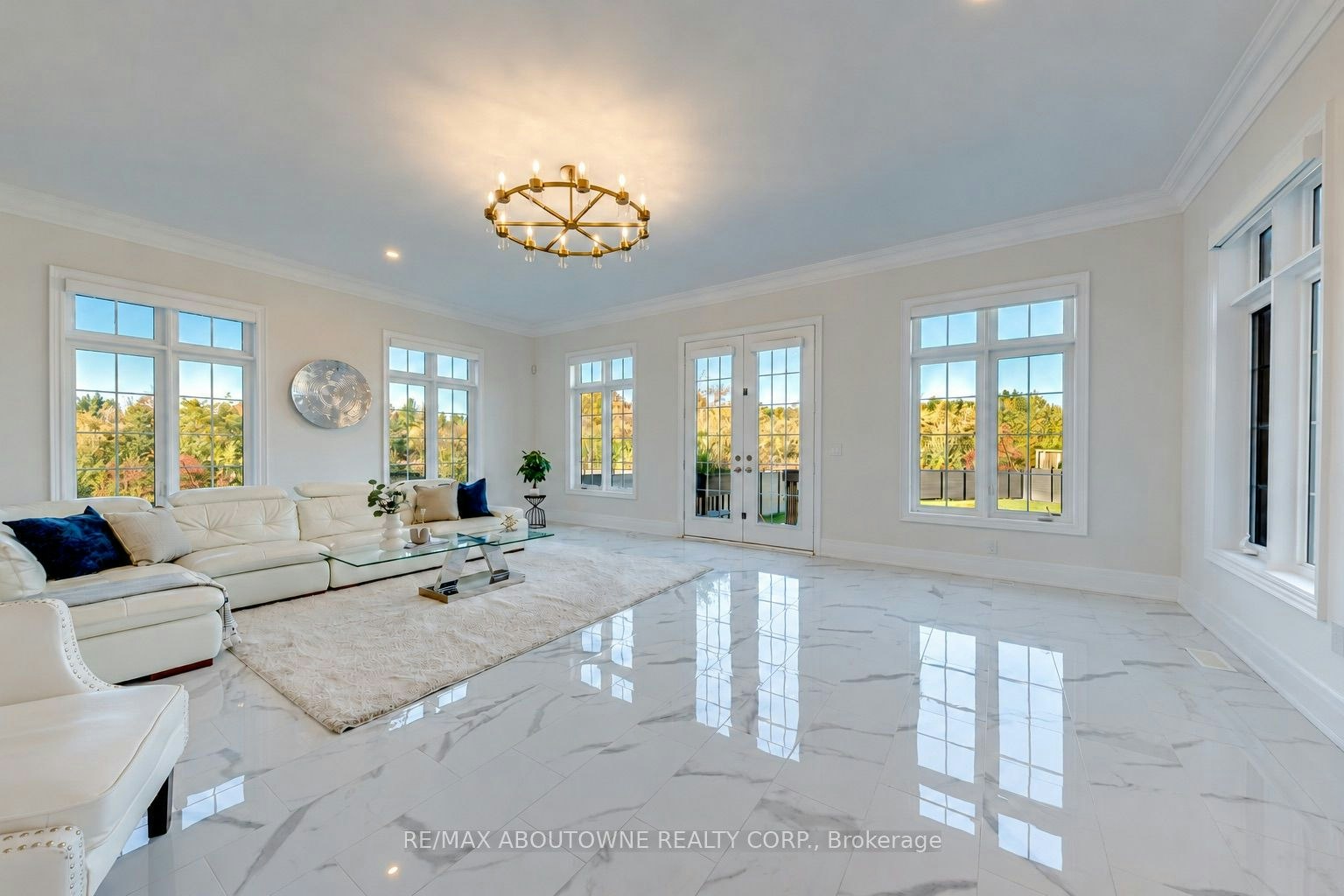 2359 Saw Whet Boulevard, Oakville, ON, L6M 5M8