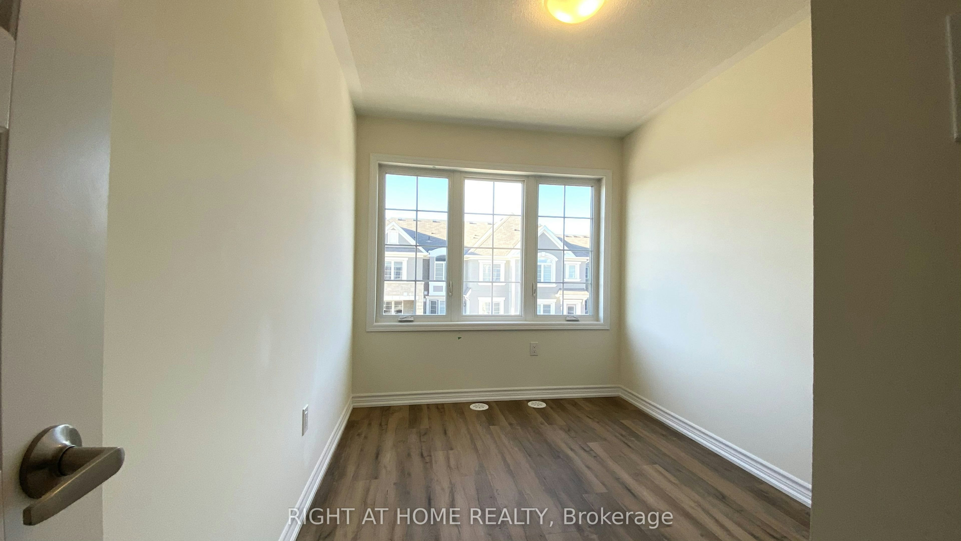 980 Alder Gate, Milton, ON, L9E 1R6 - 11