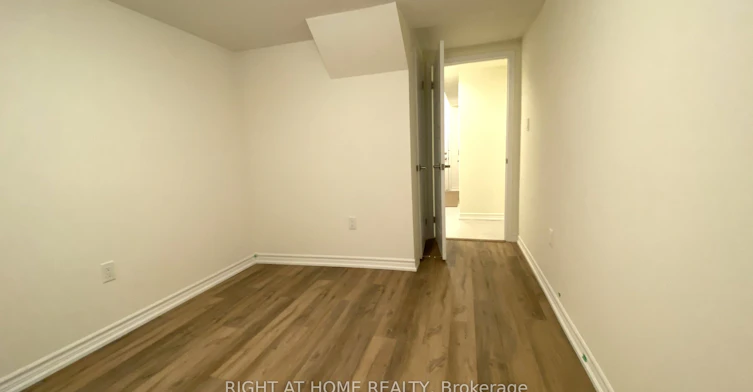 980 Alder Gate, Milton, ON, L9E 1R6 - 3