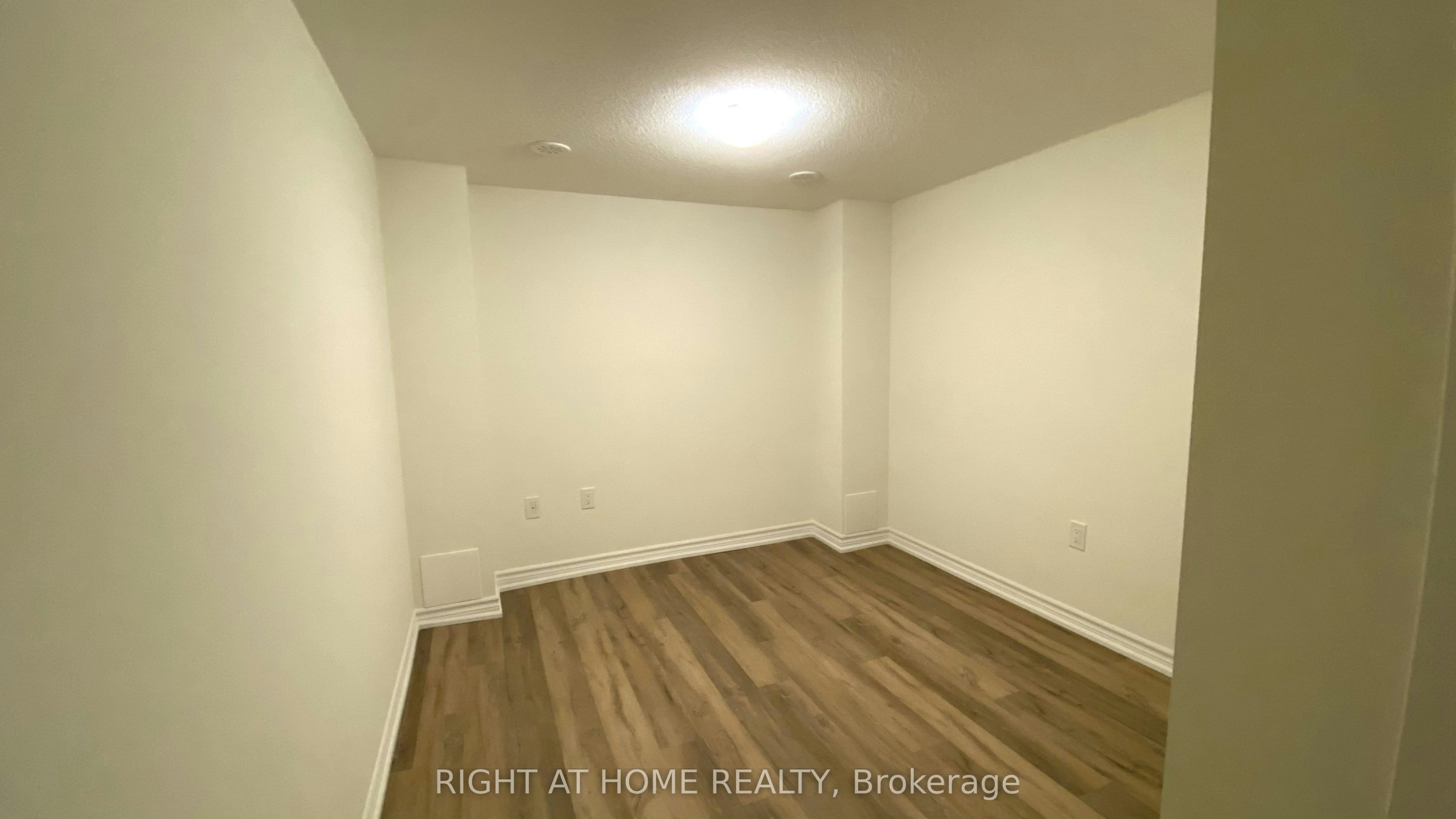 980 Alder Gate, Milton, ON, L9E 1R6 - 2
