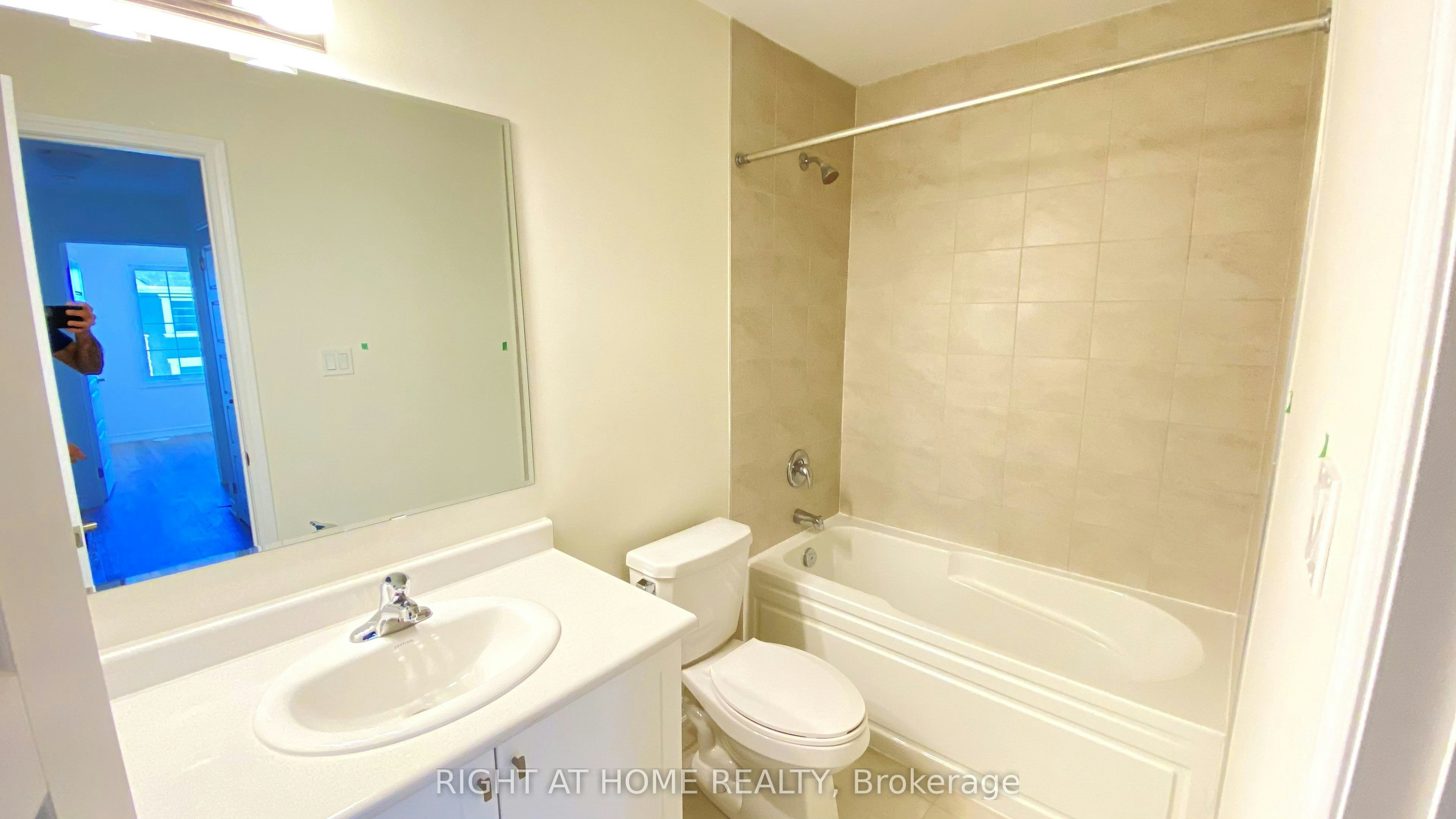 980 Alder Gate, Milton, ON, L9E 1R6 - 13