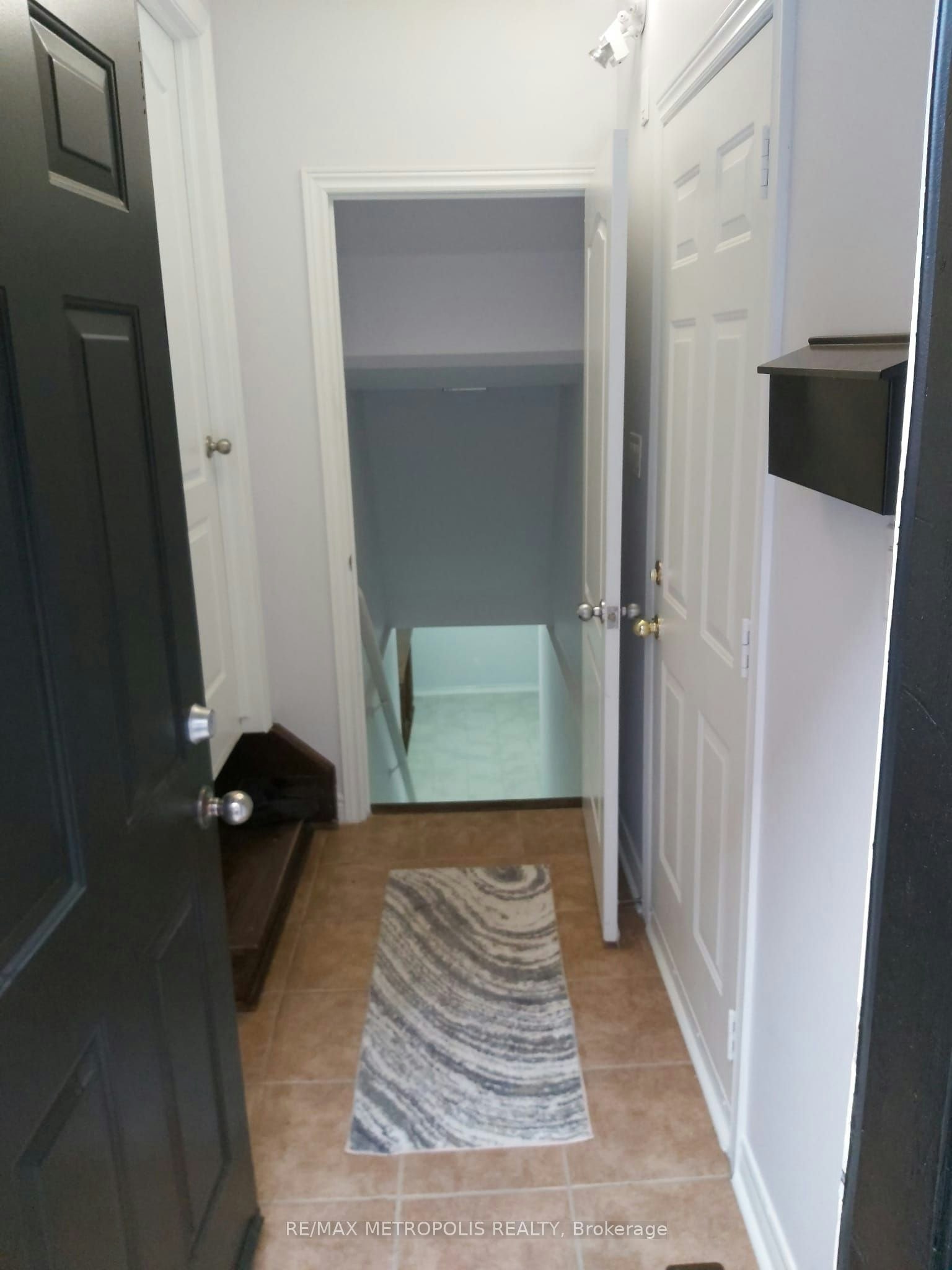 BSMT-42 Dolly Varden Drive, Brampton, ON, L6R 3L3 - 4