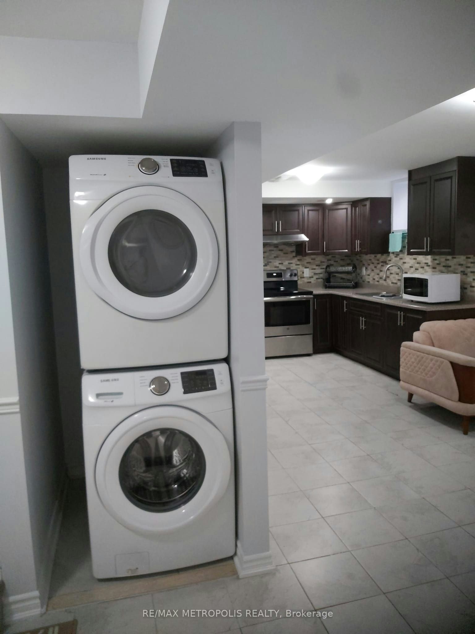 BSMT-42 Dolly Varden Drive, Brampton, ON, L6R 3L3 - 6