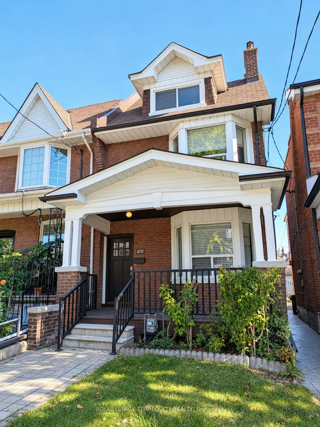 831 Shaw Street, Toronto, ON, M6G 3L9