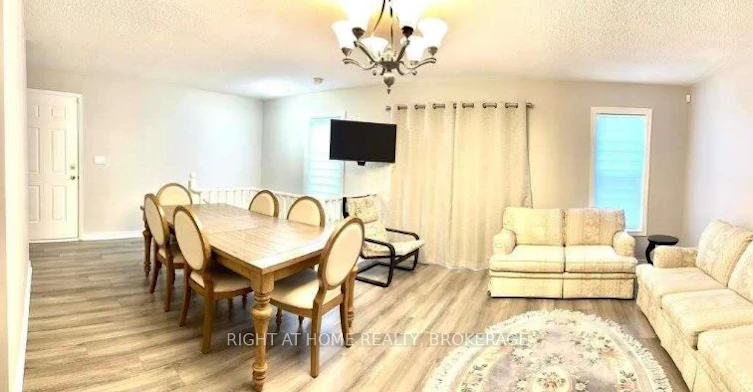 15 John Street, Milton, ON, L9T 1G2 - 7