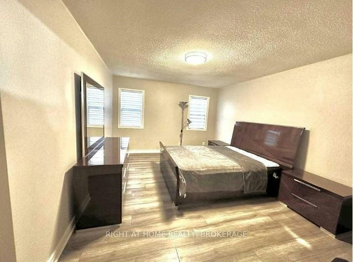 15 John Street, Milton, ON, L9T 1G2 - 8