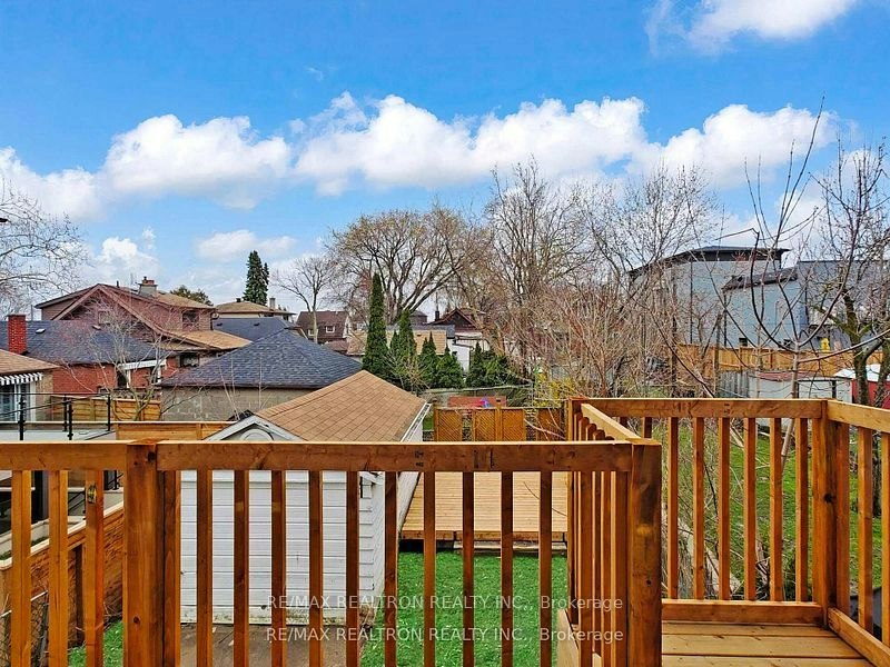 41 Algoma Street, Toronto, ON, M8Y 1C4 - 22