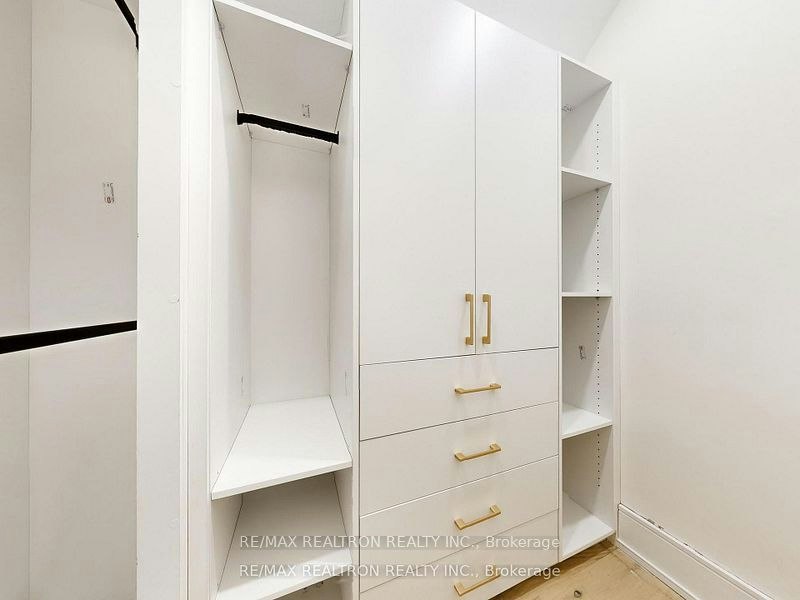 41 Algoma Street, Toronto, ON, M8Y 1C4 - 30