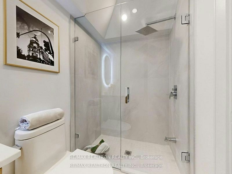 41 Algoma Street, Toronto, ON, M8Y 1C4 - 36