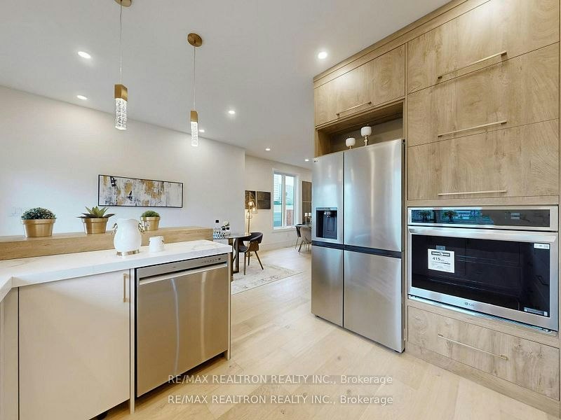 41 Algoma Street, Toronto, ON, M8Y 1C4 - 17