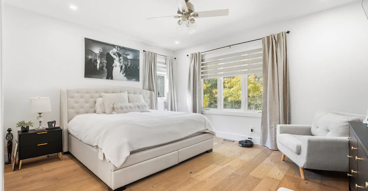 42 Woolton Crescent, Toronto, ON, M6M 4K9 - 22