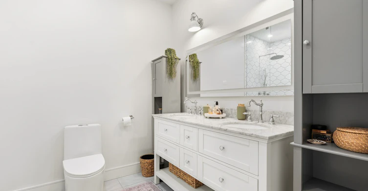 42 Woolton Crescent, Toronto, ON, M6M 4K9 - 26