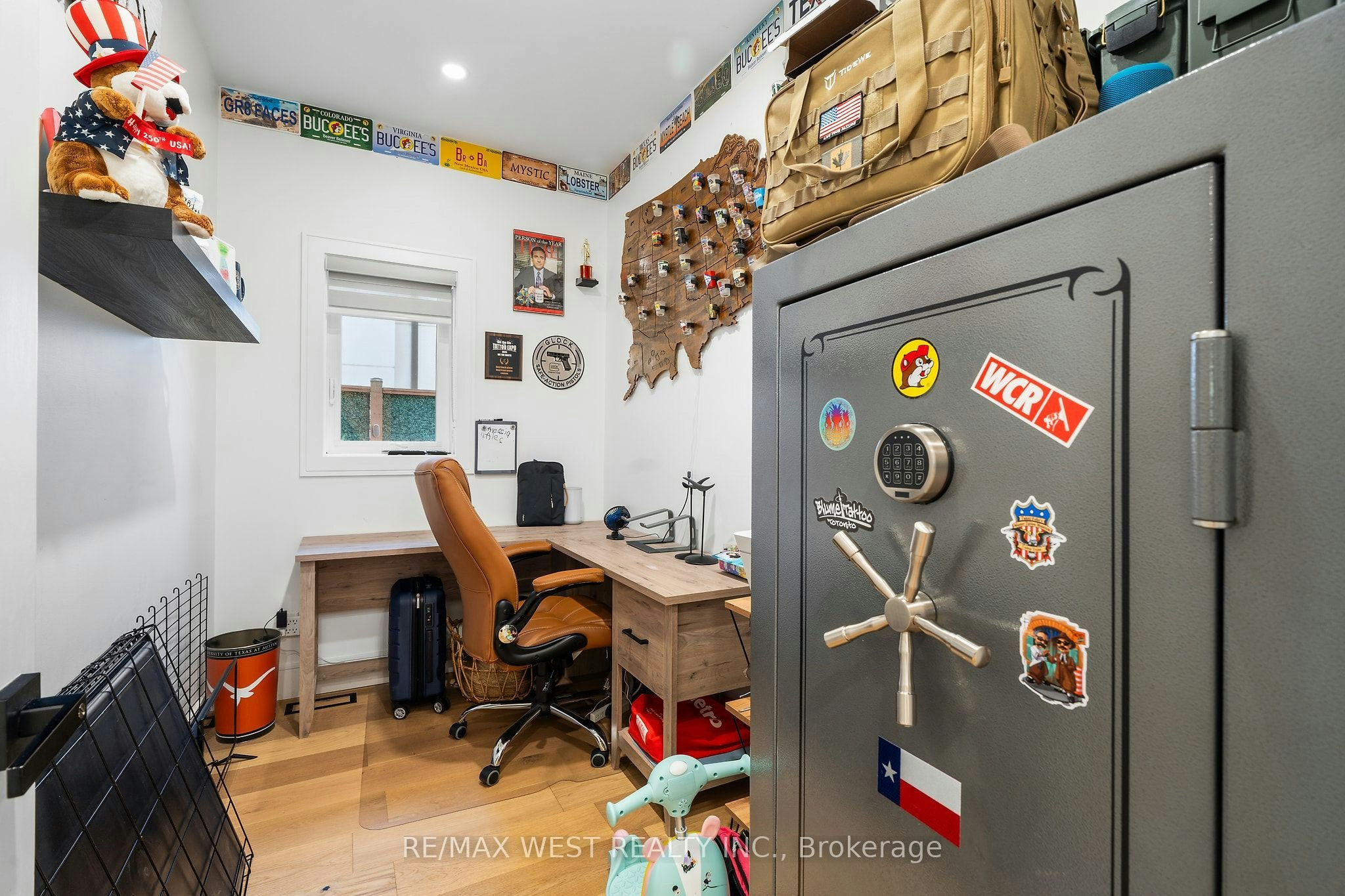42 Woolton Crescent, Toronto, ON, M6M 4K9 - 15