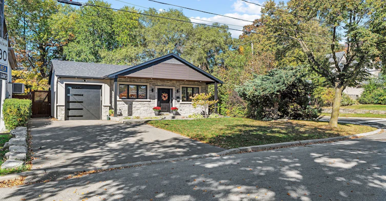 42 Woolton Crescent, Toronto, ON, M6M 4K9 - 39