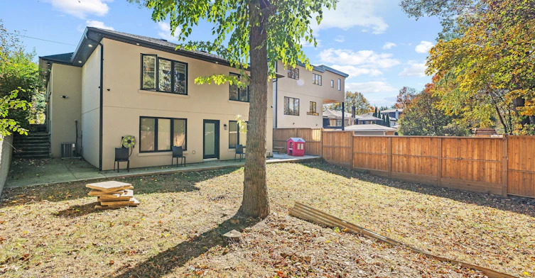 42 Woolton Crescent, Toronto, ON, M6M 4K9 - 33