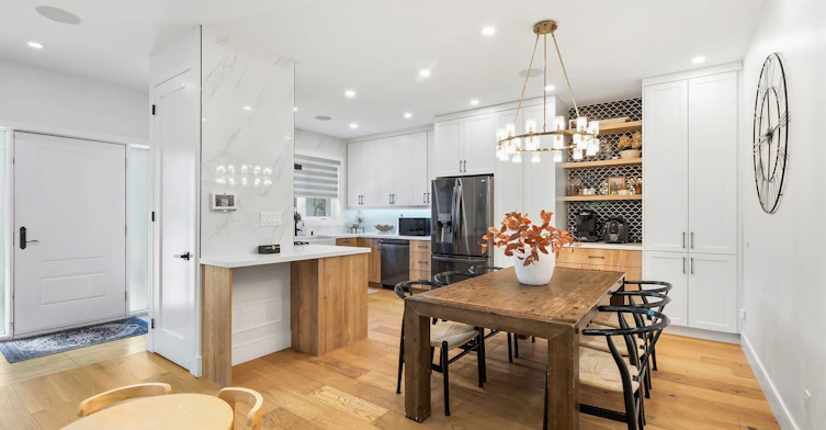 42 Woolton Crescent, Toronto, ON, M6M 4K9 - 9