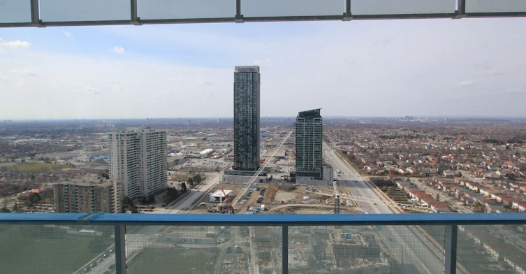 2804-3900 Confederation Parkway, Mississauga, ON, L5B 0M3 - 14