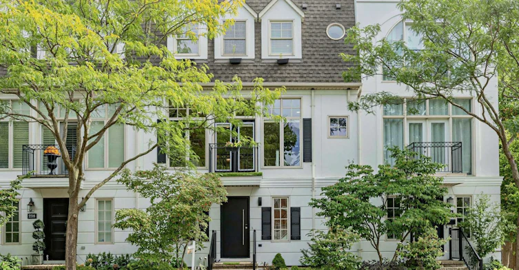 236 Randall Street, Oakville, ON, L6J 1P7