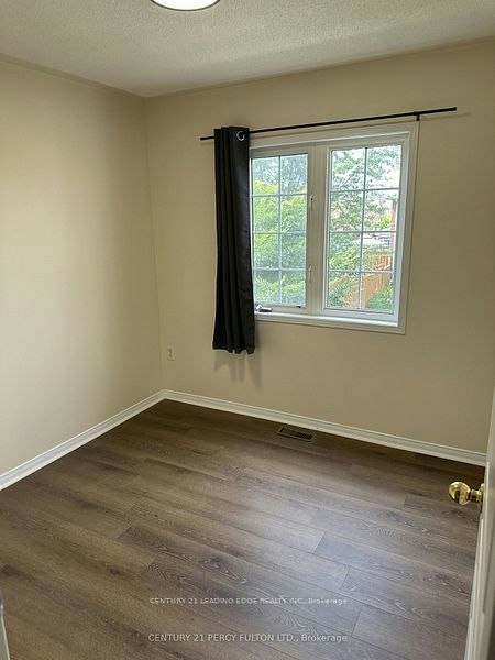 5960 Algarve Drive, Mississauga, ON, L5M 6Y7 - 7