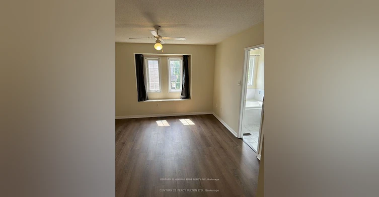 5960 Algarve Drive, Mississauga, ON, L5M 6Y7 - 5