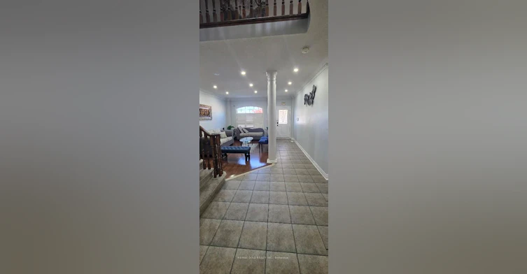 1202 Costigen Road, Milton, ON, L9T 6N8 - 2