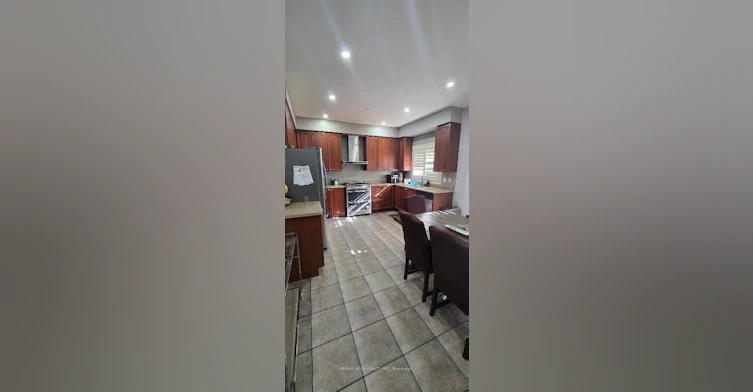 1202 Costigen Road, Milton, ON, L9T 6N8 - 3