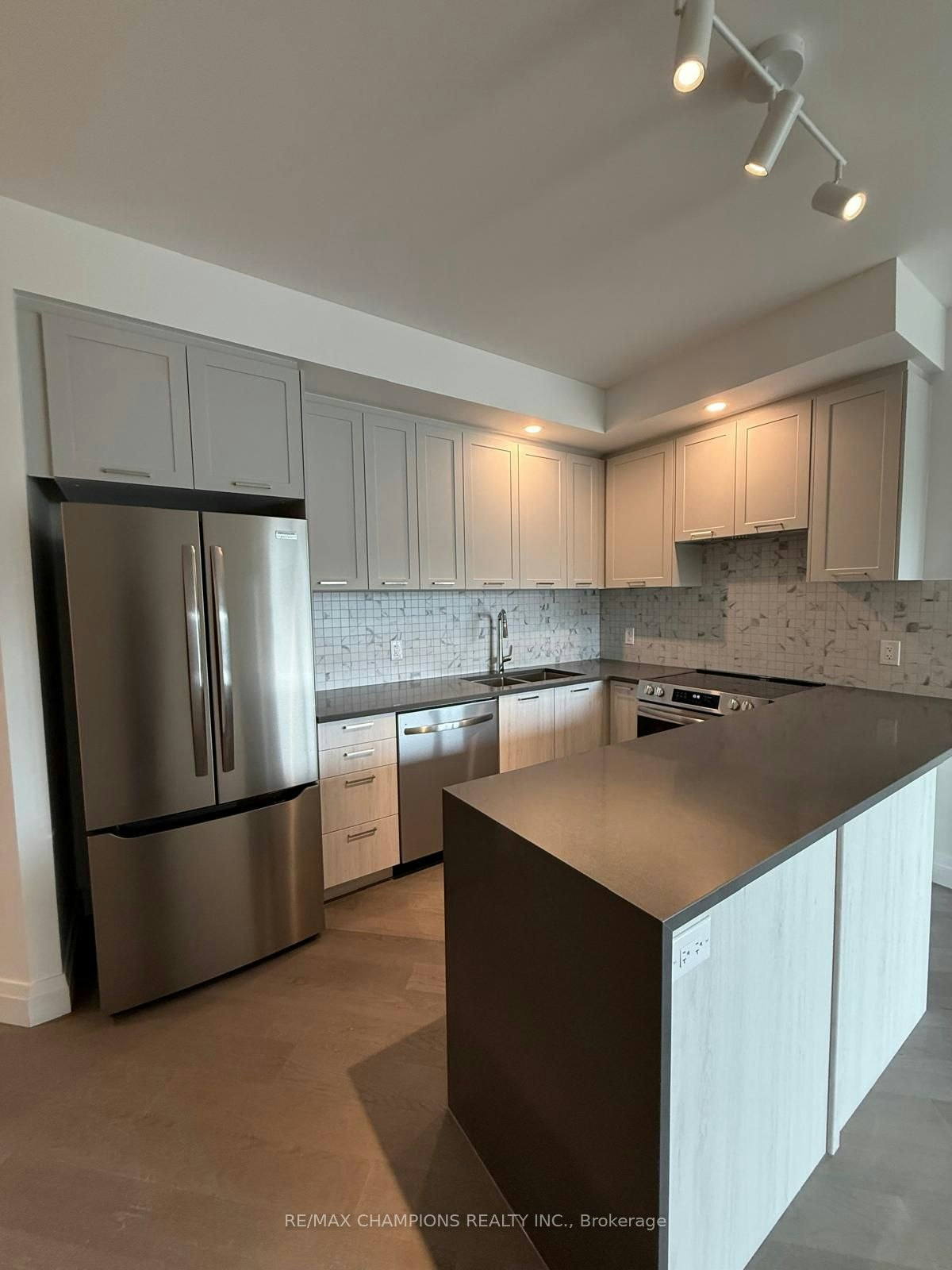 401-26 Mill Street, Halton Hills, ON, L7G 0P9 - 6