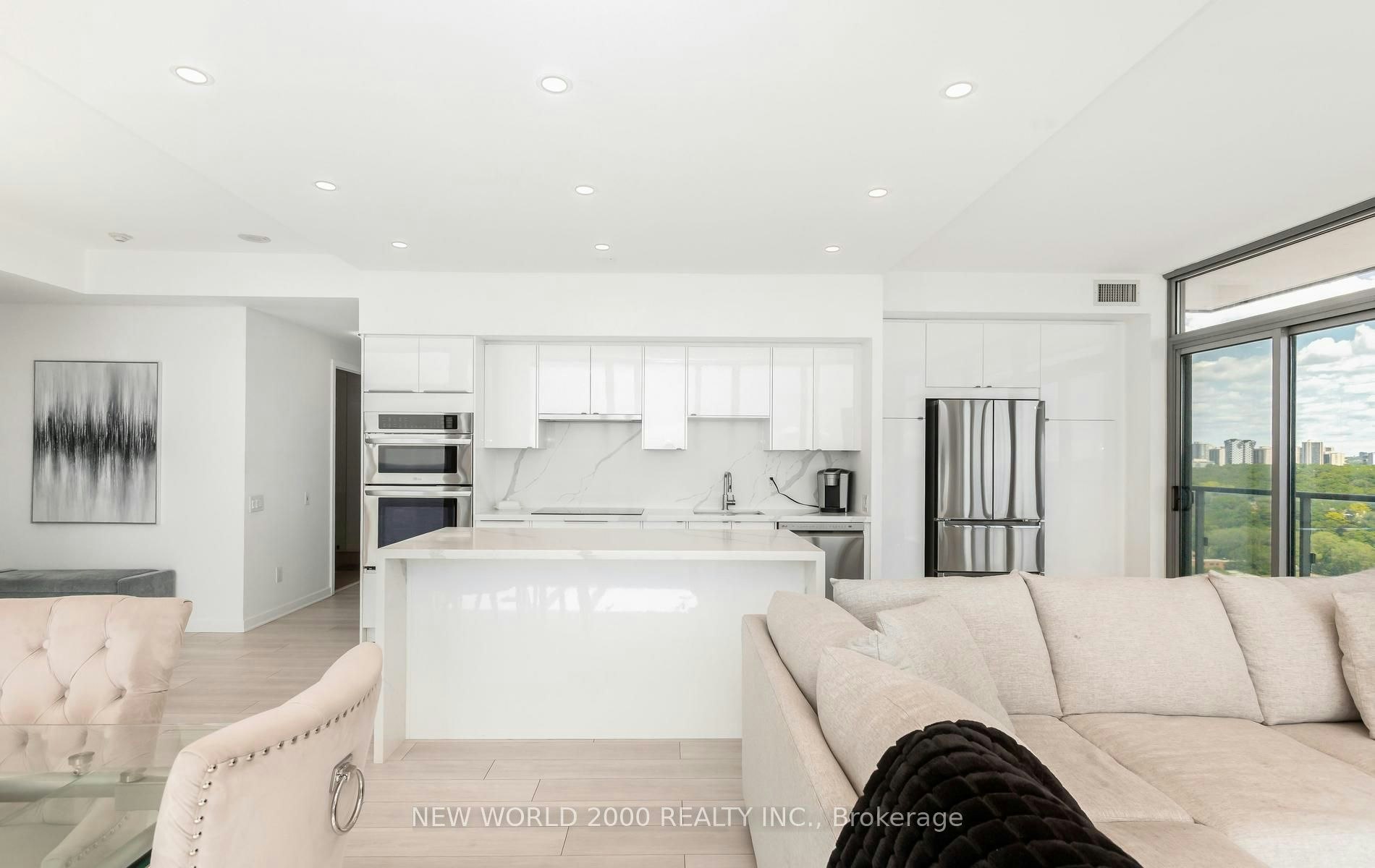 1902-105 The Queens Way, Toronto, ON, M6S 5B5 - 31