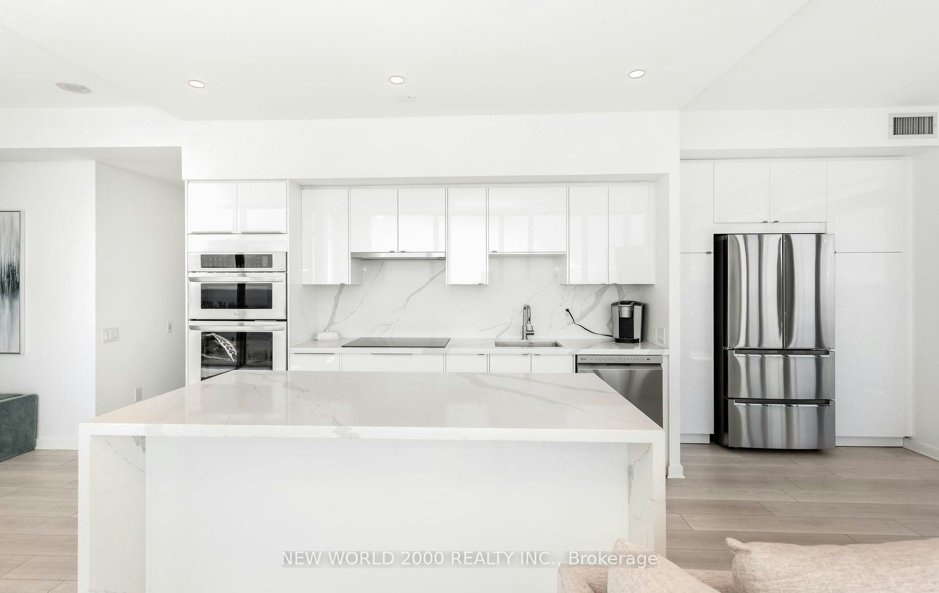 1902-105 The Queens Way, Toronto, ON, M6S 5B5 - 32