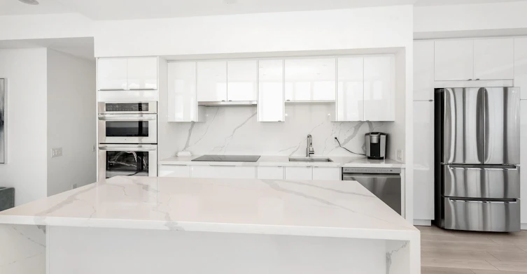 1902-105 The Queens Way, Toronto, ON, M6S 5B5 - 33
