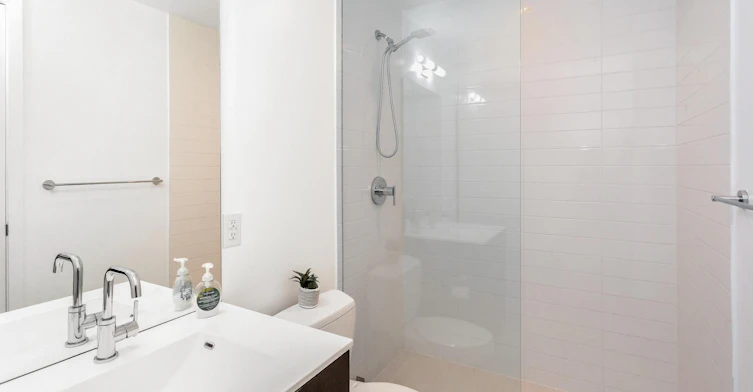 1902-105 The Queens Way, Toronto, ON, M6S 5B5 - 46