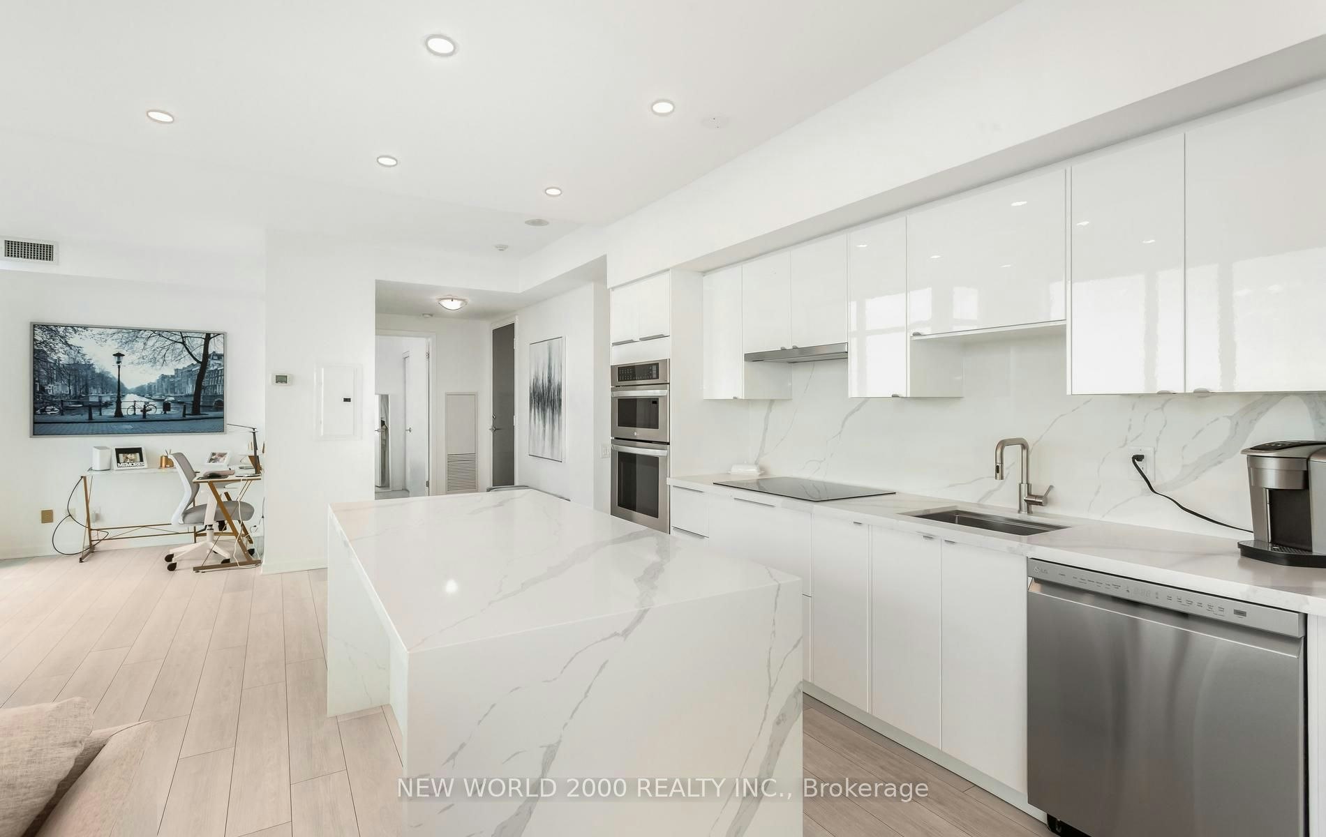 1902-105 The Queens Way, Toronto, ON, M6S 5B5 - 22