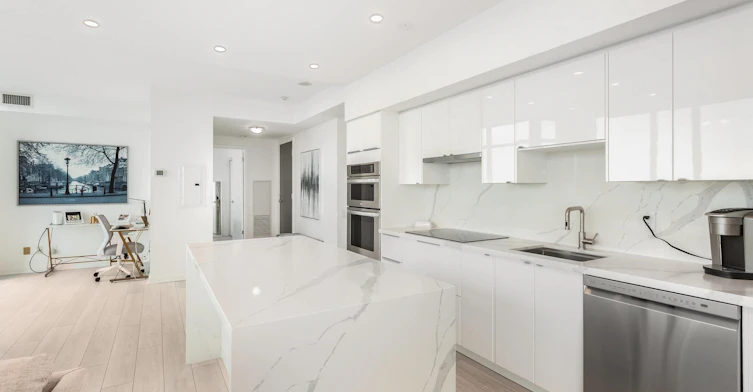1902-105 The Queens Way, Toronto, ON, M6S 5B5 - 22
