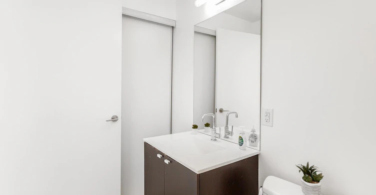 1902-105 The Queens Way, Toronto, ON, M6S 5B5 - 47