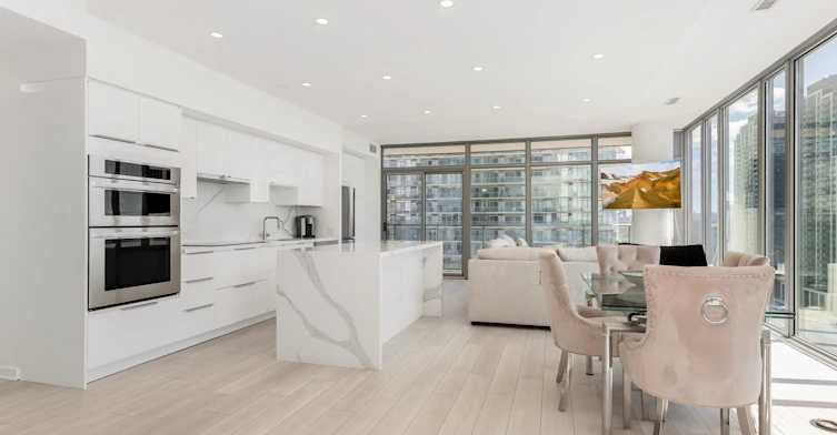 1902-105 The Queens Way, Toronto, ON, M6S 5B5 - 14