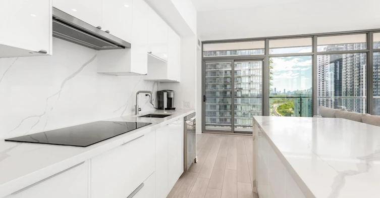 1902-105 The Queens Way, Toronto, ON, M6S 5B5 - 30