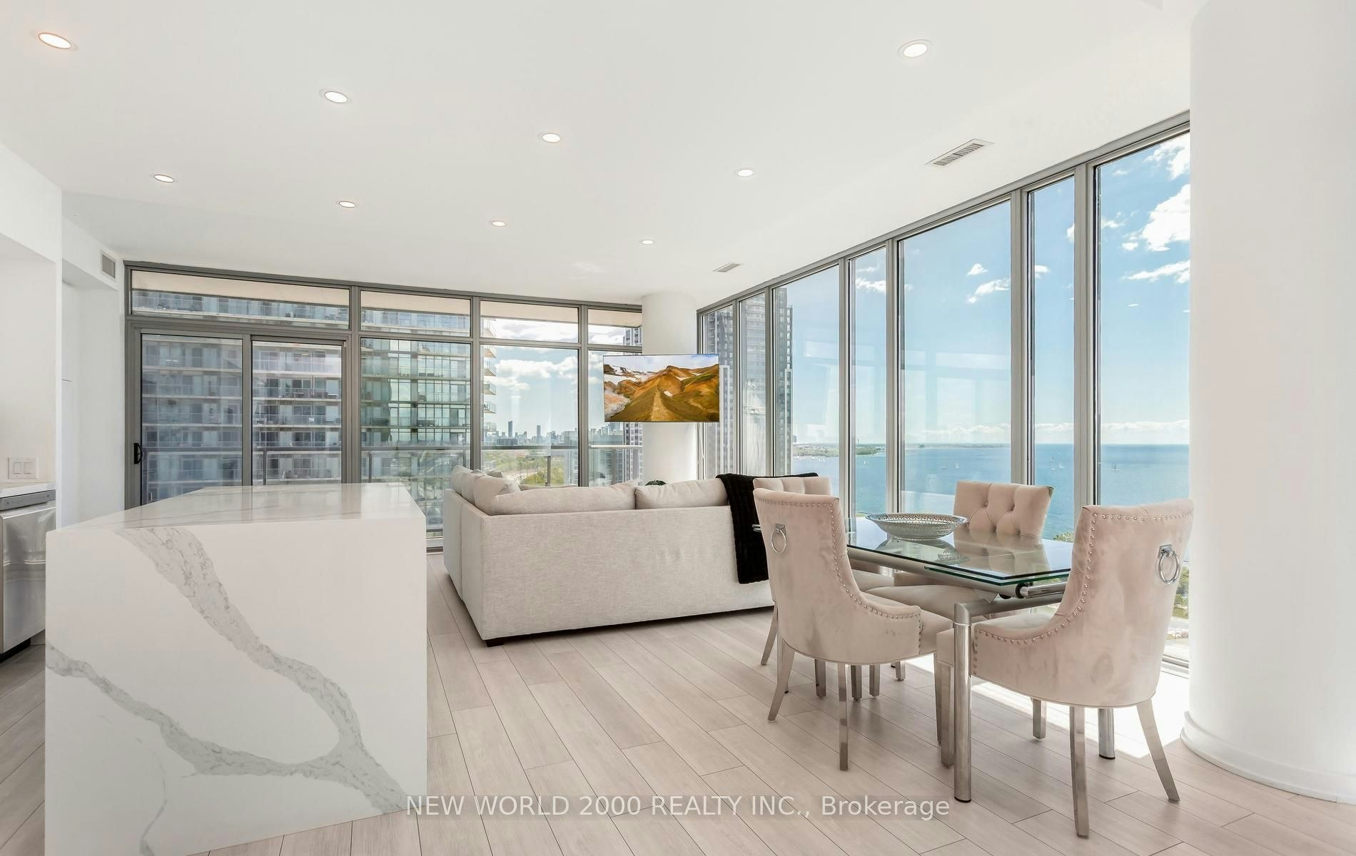 1902-105 The Queens Way, Toronto, ON, M6S 5B5 - 13