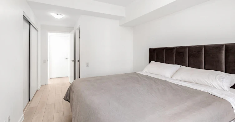1902-105 The Queens Way, Toronto, ON, M6S 5B5 - 37