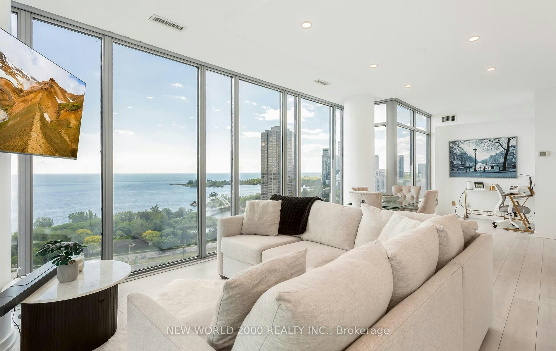 1902-105 The Queens Way, Toronto, ON, M6S 5B5 - 19
