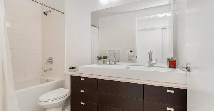 1902-105 The Queens Way, Toronto, ON, M6S 5B5 - 40