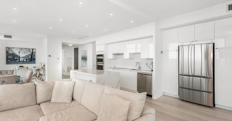 1902-105 The Queens Way, Toronto, ON, M6S 5B5 - 20