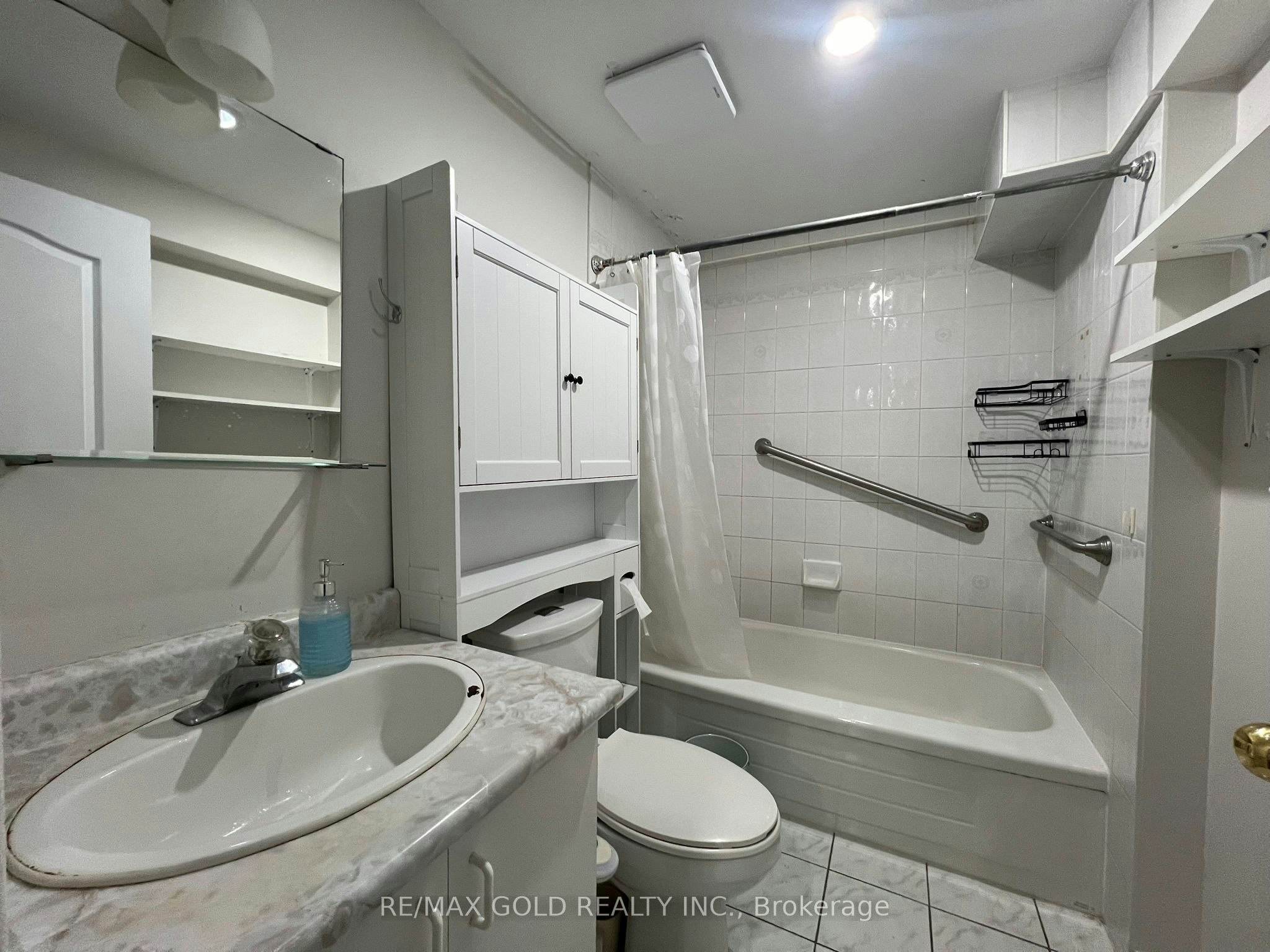 199 Sunforest Drive, Brampton, ON, L6Z 4S7 - 14