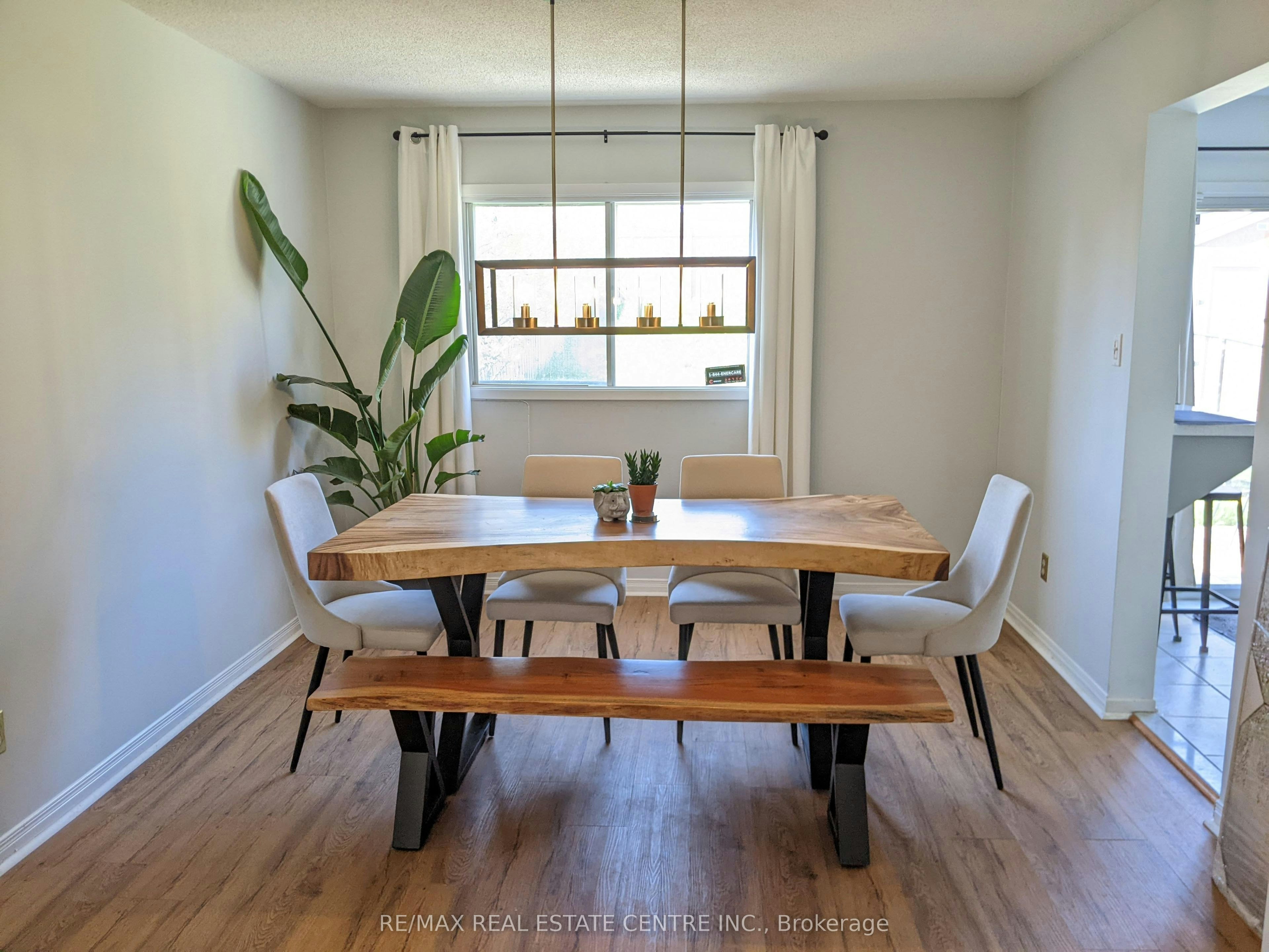 52 Merganser Crescent, Brampton, ON, L6W 4G1 - 6