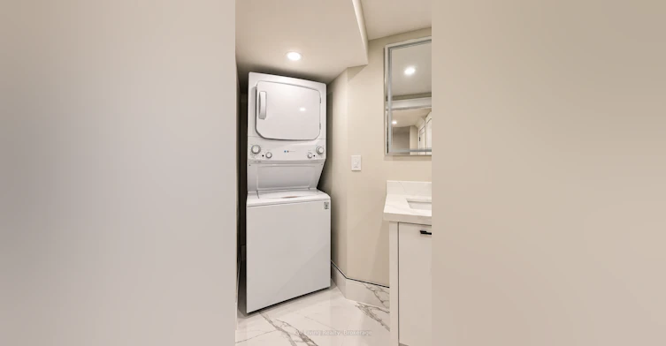 4361 Violet Road, Mississauga, ON, L5V 1J8 - 11