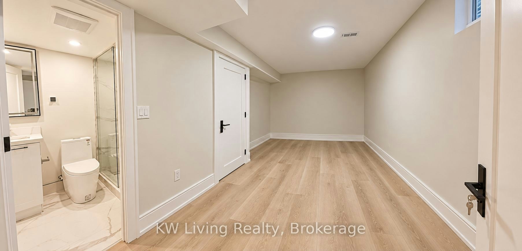 4361 Violet Road, Mississauga, ON, L5V 1J8 - 8